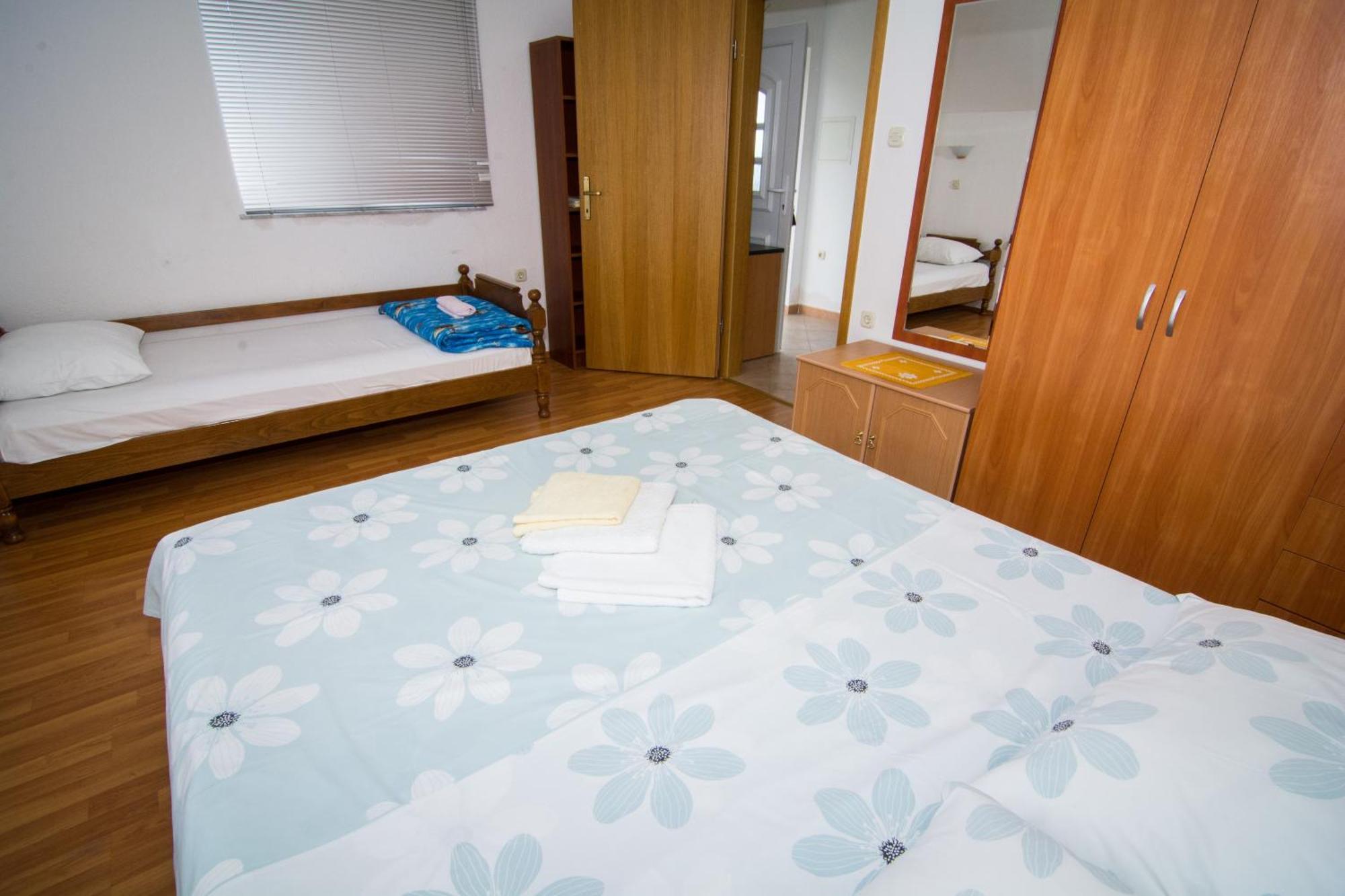Apartments Ruzica Pinezici  Room photo